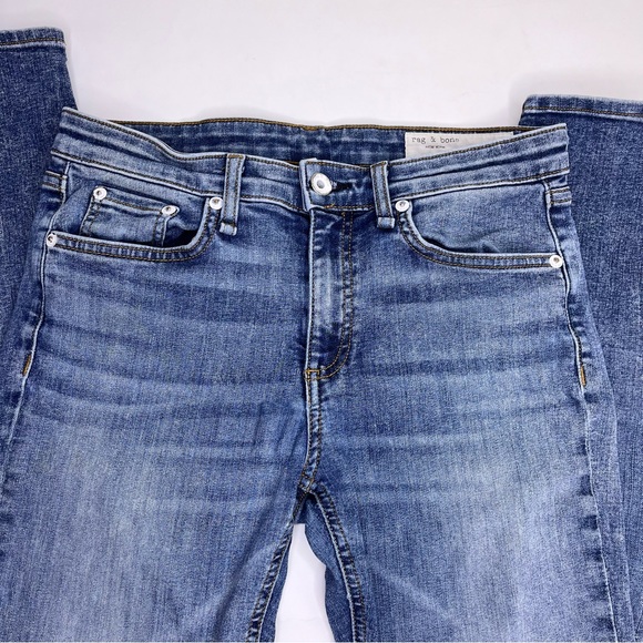 Cate Mid-Rise‎ Skinny in Baxhill Wash Size 27 - Picture 2 of 10